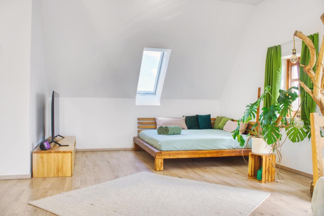 Luxus Apartment! Kueche, Balkon, Netflix, Parkplatz - 8 Personen Ilmmunster Екстериор снимка