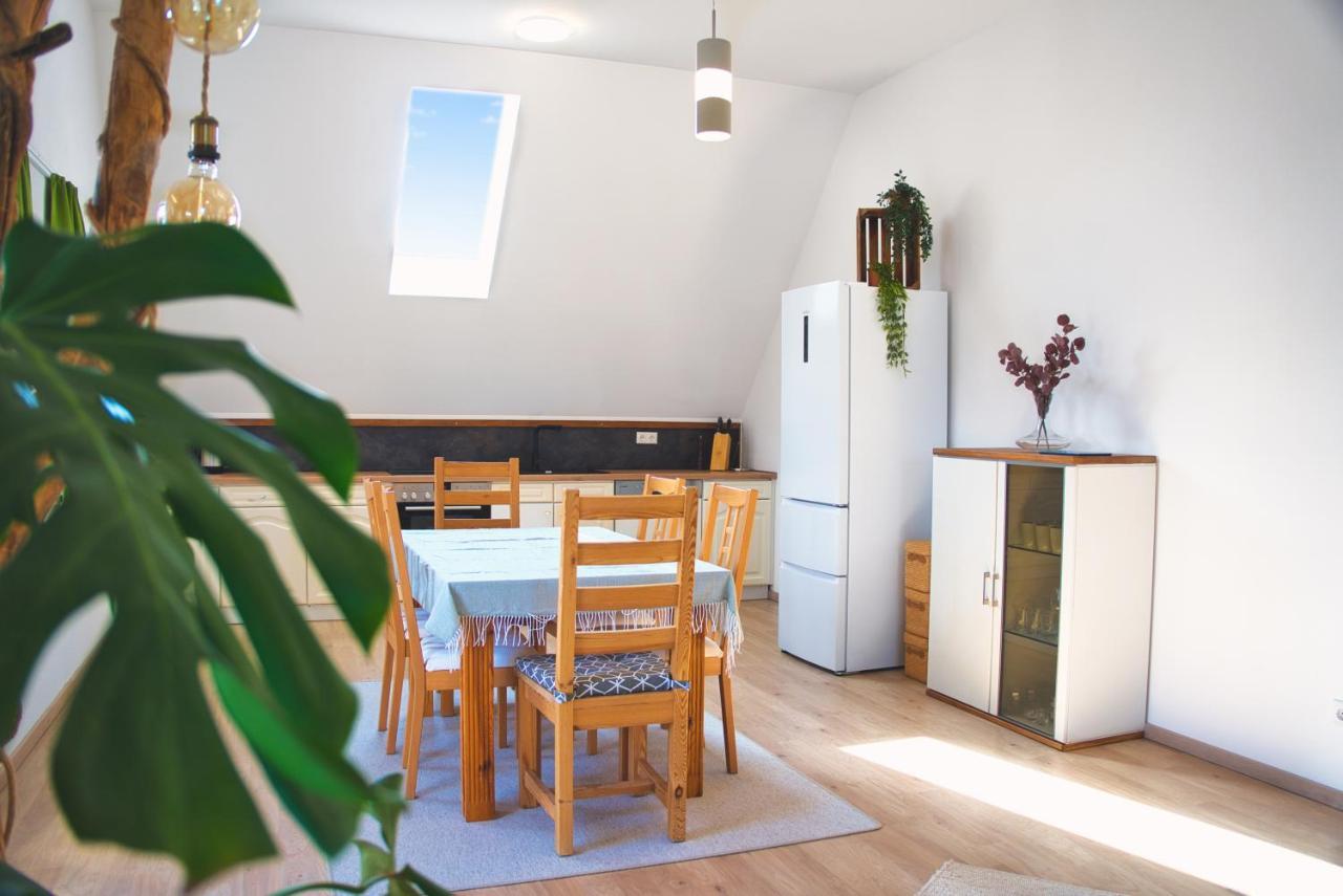 Luxus Apartment! Kueche, Balkon, Netflix, Parkplatz - 8 Personen Ilmmunster Екстериор снимка